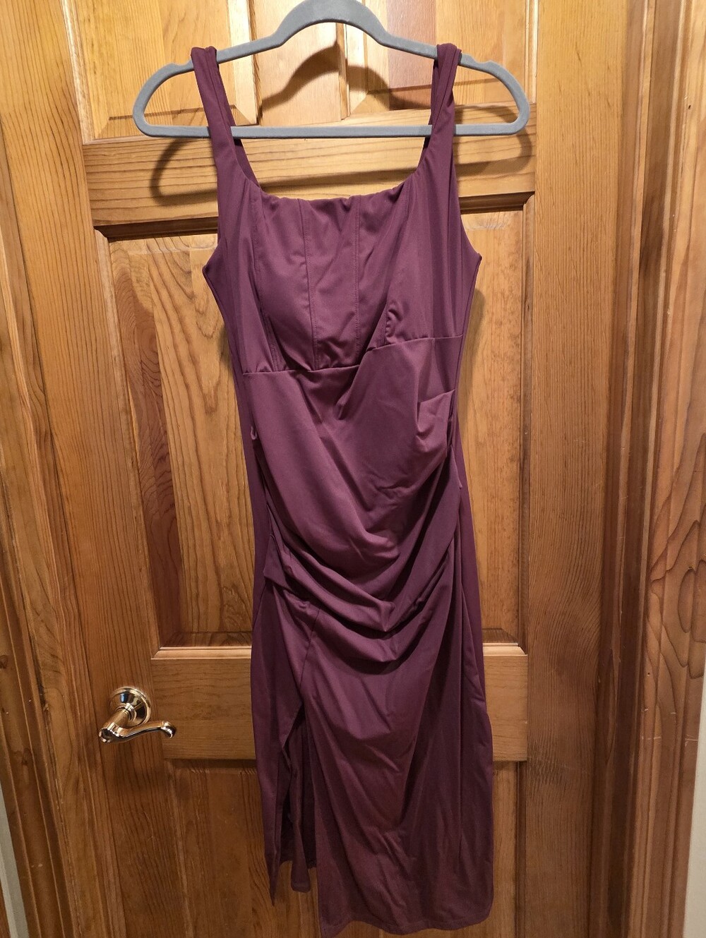 HALARA Softly Zero Plum Ruched Strappy Midi Dress
